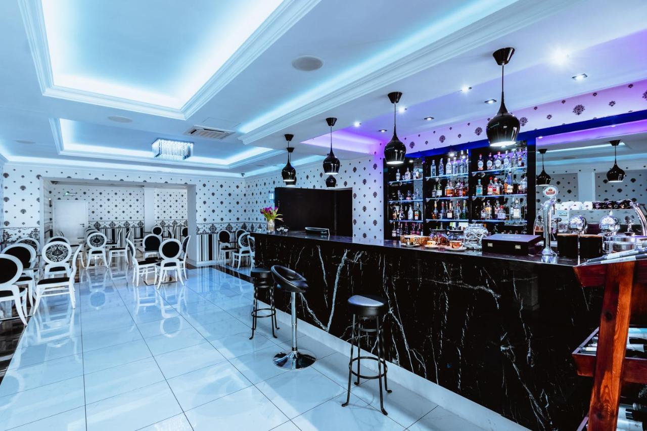 Hotel Imperial Residence サンドミエシュ エクステリア 写真