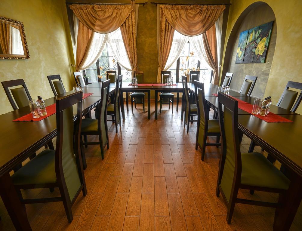 Hotel Imperial Residence サンドミエシュ エクステリア 写真